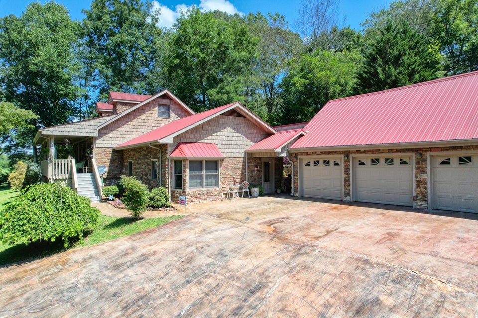 Photo #4: 429 New Bethel Road
