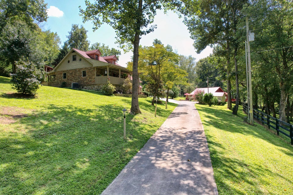 Photo #29: 429 New Bethel Road
