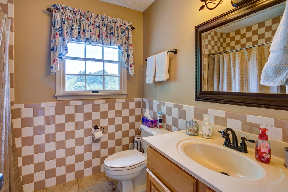 Photo #28: 20150 Judith Way Way