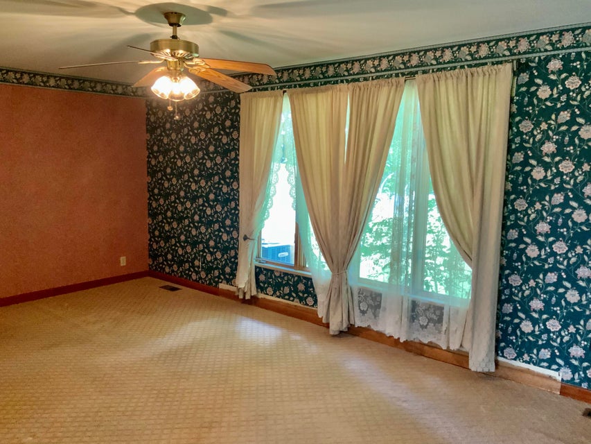 Photo #21: 955 Jefferson Drive
