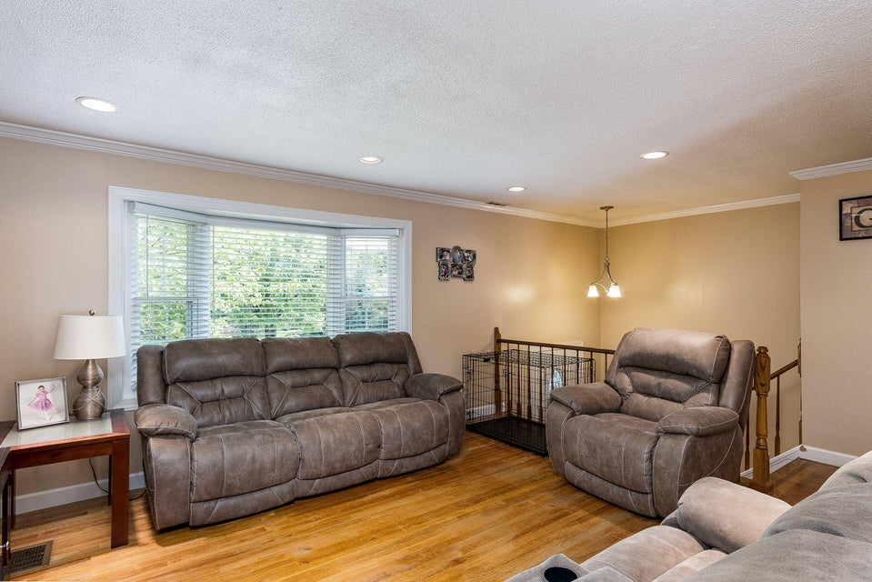 Photo #5: 106 Summit Drive