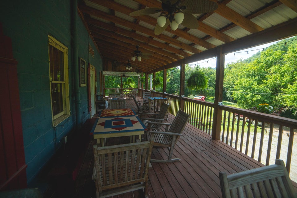 Photo #5: 2788 Tn-70