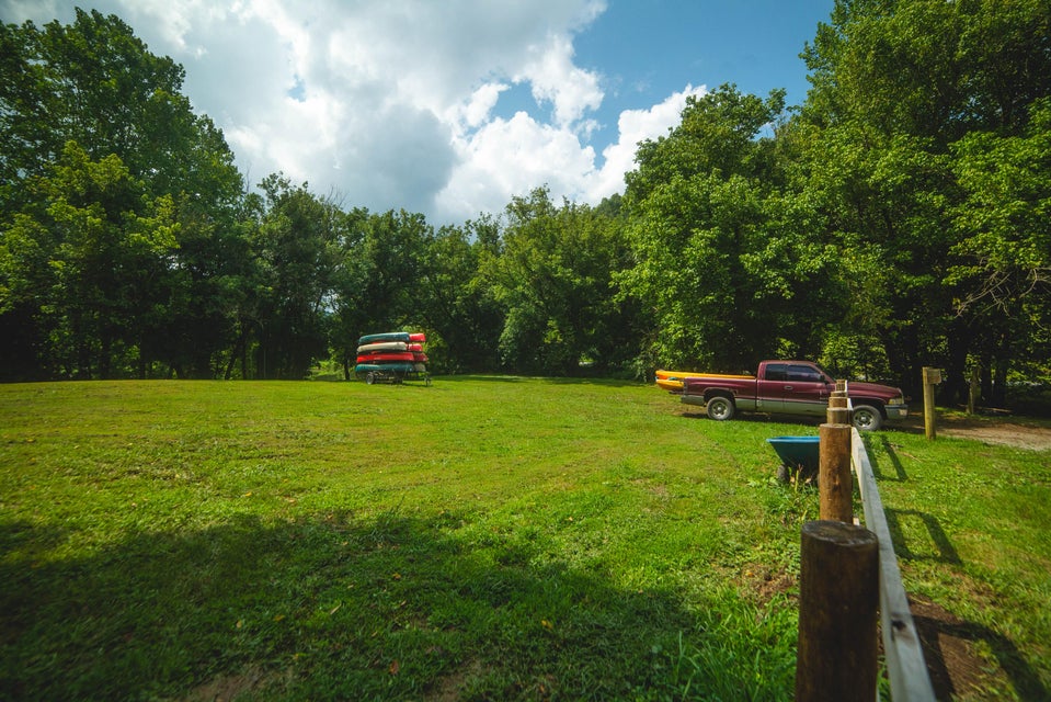 Photo #26: 2788 Tn-70