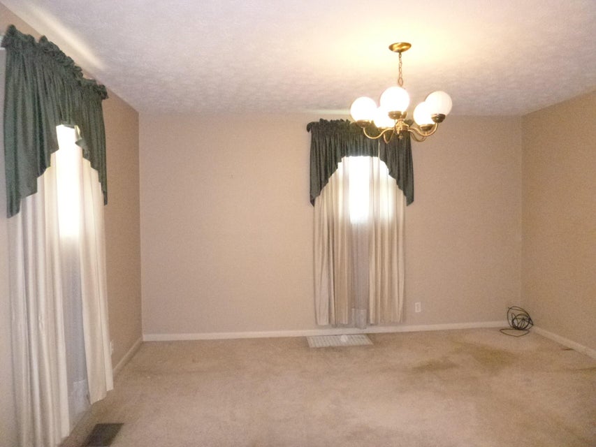 Photo #3: 949 Fairview Avenue