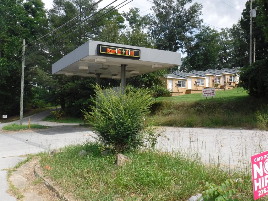 Photo #2: 17306 Lee Highway