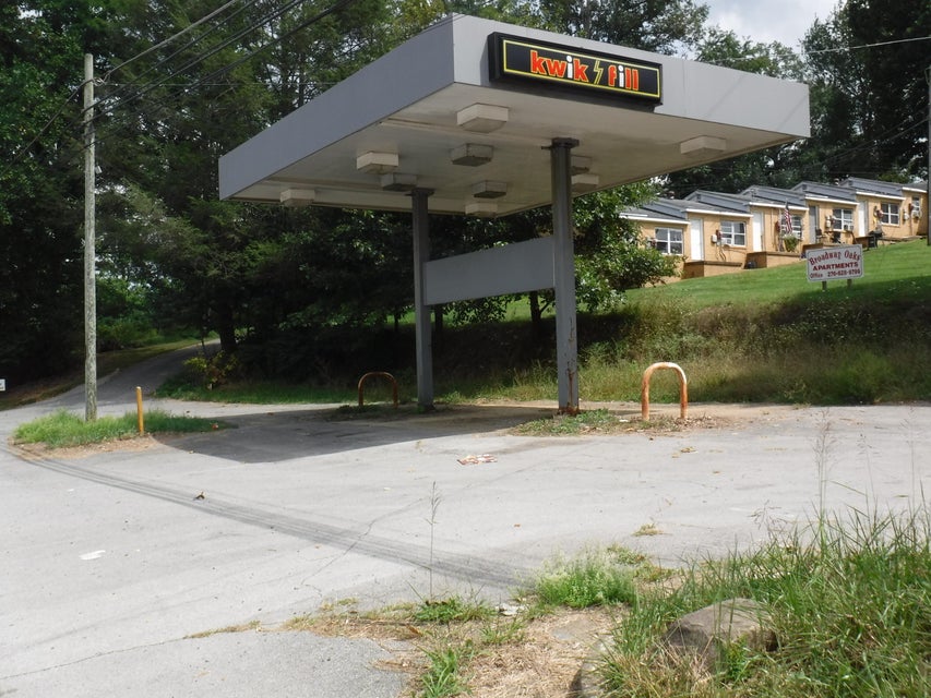 Photo #1: 17306 Lee Highway
