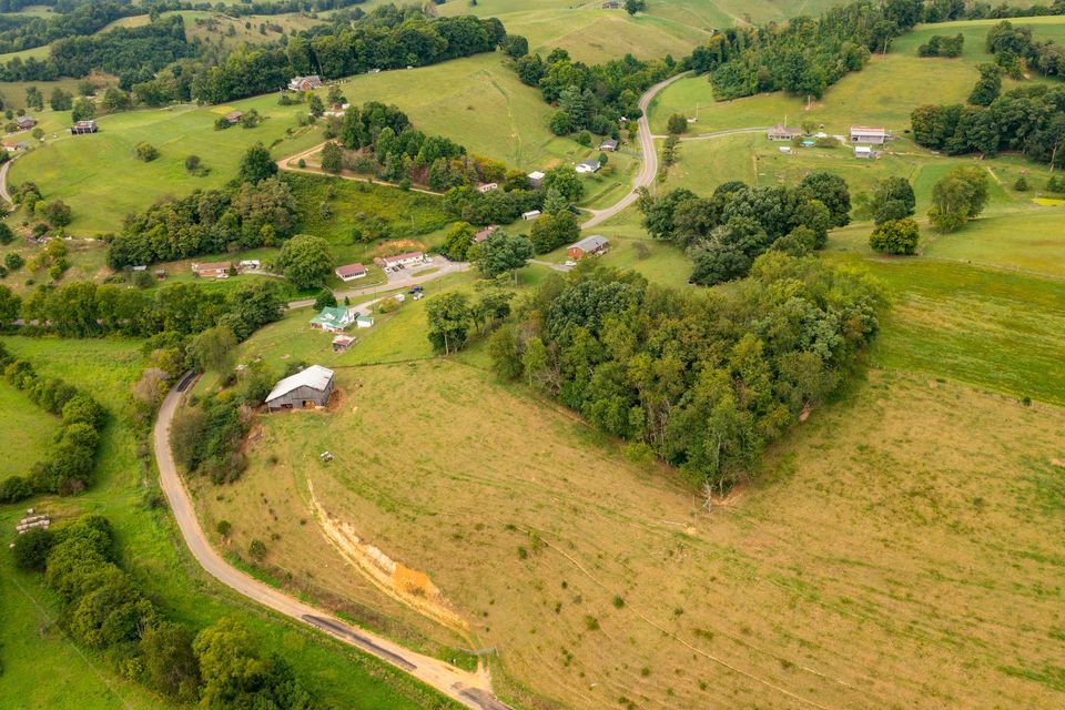 Photo #50: 7900 Nickelsville Highway
