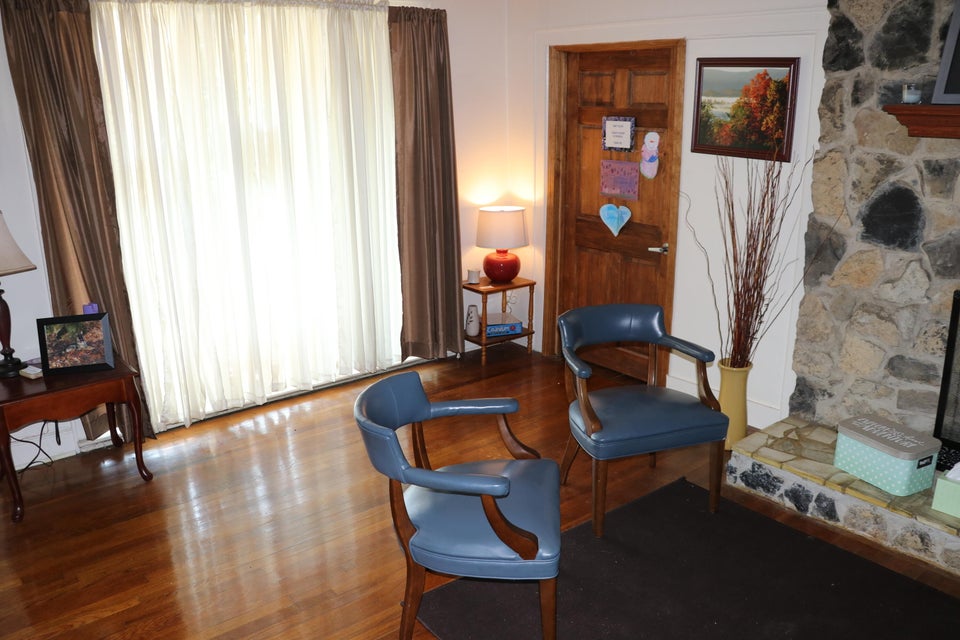 Photo #8: 1350 Lee Highway