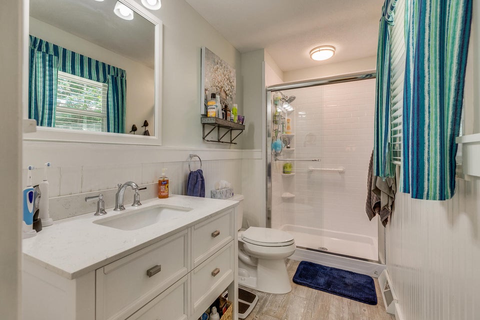 Photo #24: 2480 Wildwood Drive