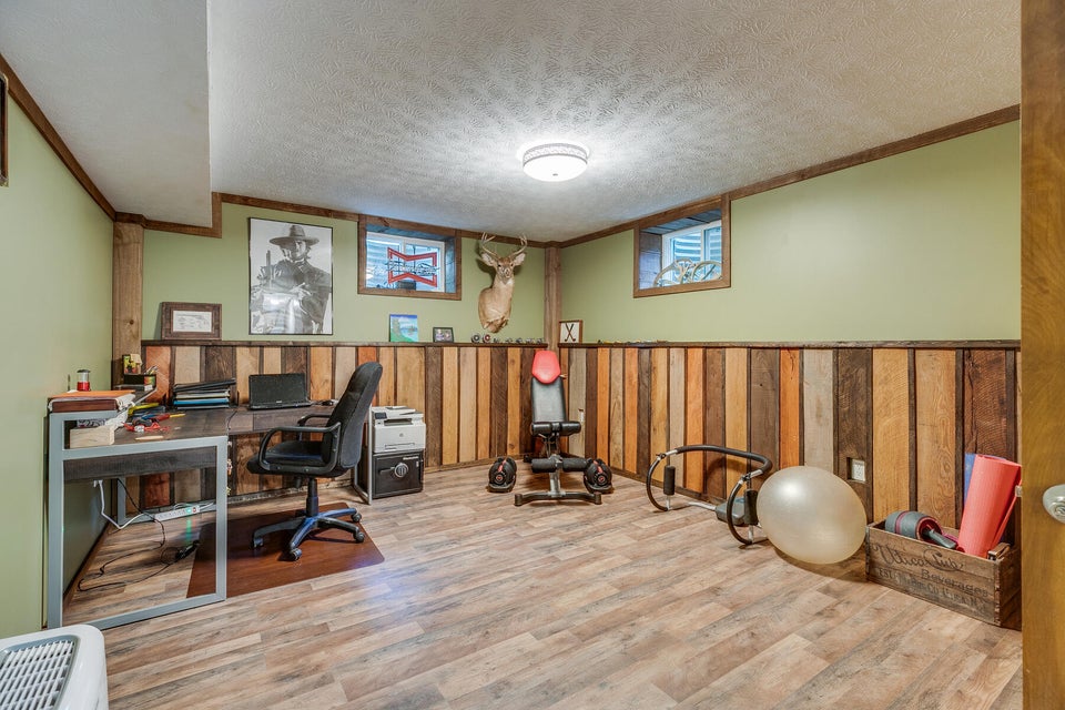 Photo #37: 2480 Wildwood Drive