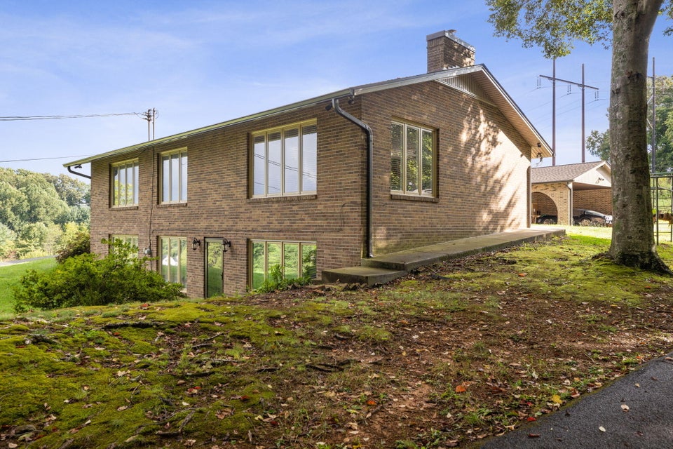 Photo #7: 1080 Hidden Valley Road