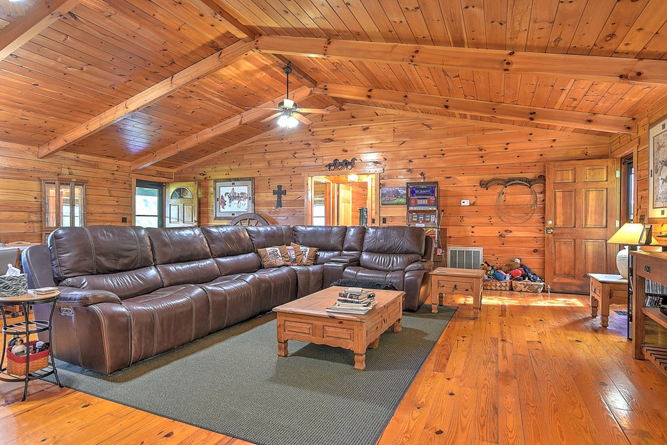 Photo #9: 6135 Jearoldstown Road
