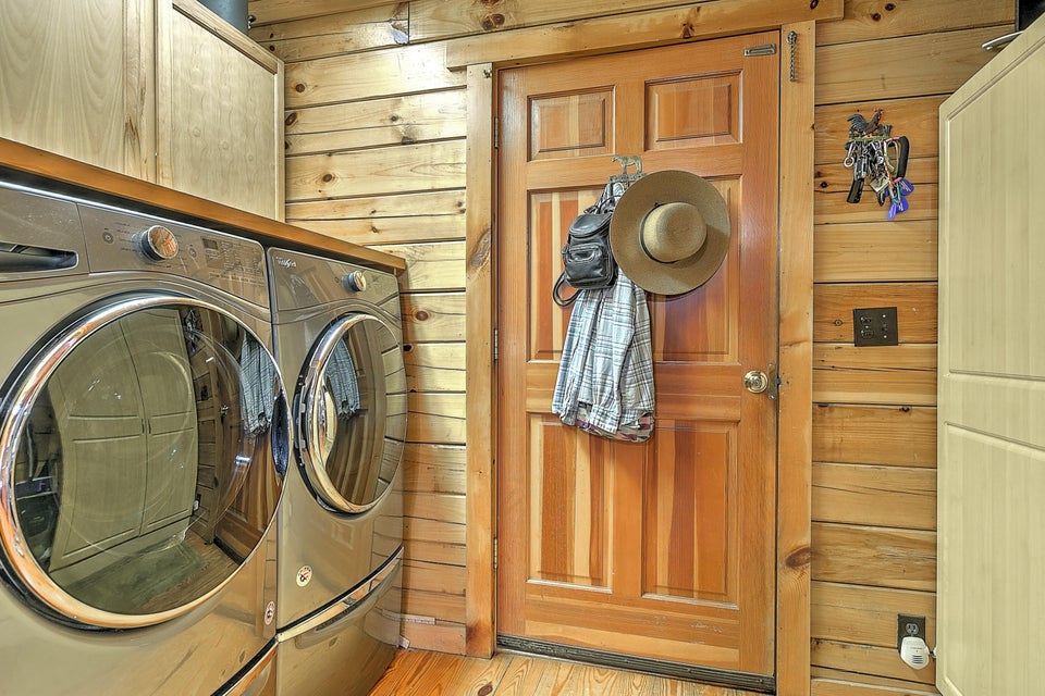 Photo #17: 6135 Jearoldstown Road