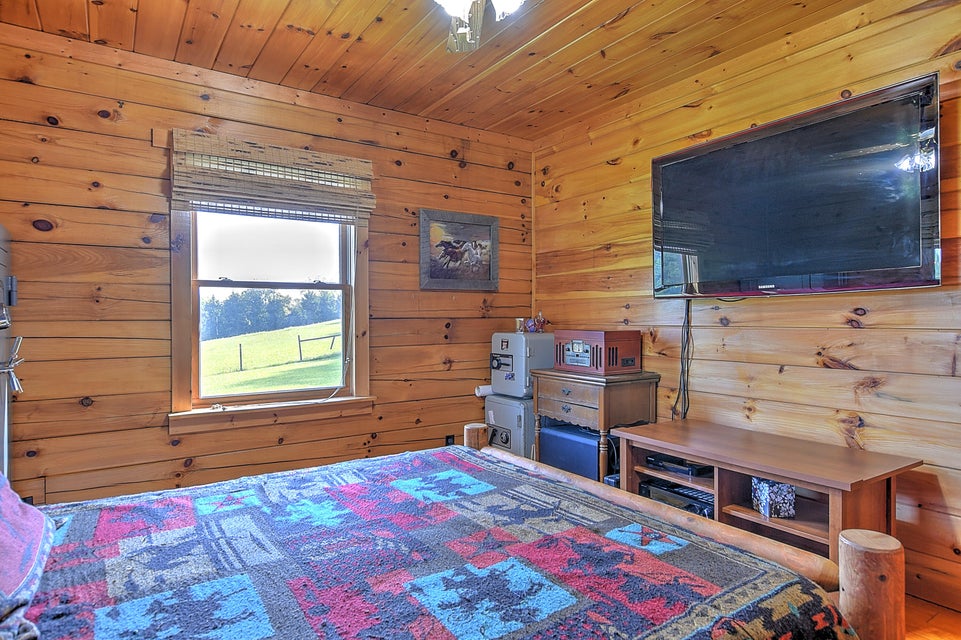 Photo #24: 6135 Jearoldstown Road