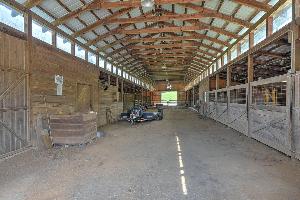 Photo #30: 6135 Jearoldstown Road