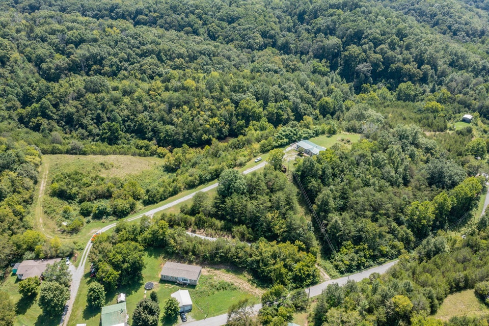 Photo #37: 715 Bewley Road