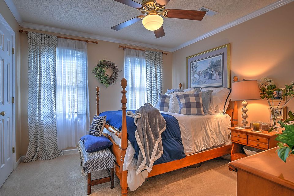 Photo #33: 117 Partridge Place Place
