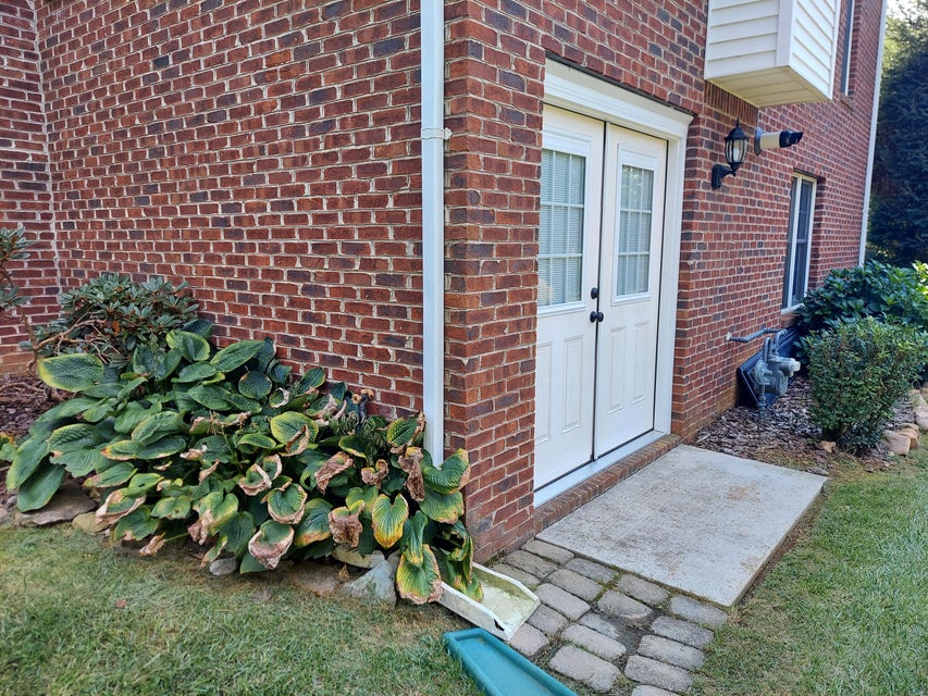 Photo #3: 119 Willows Ridge Ct.