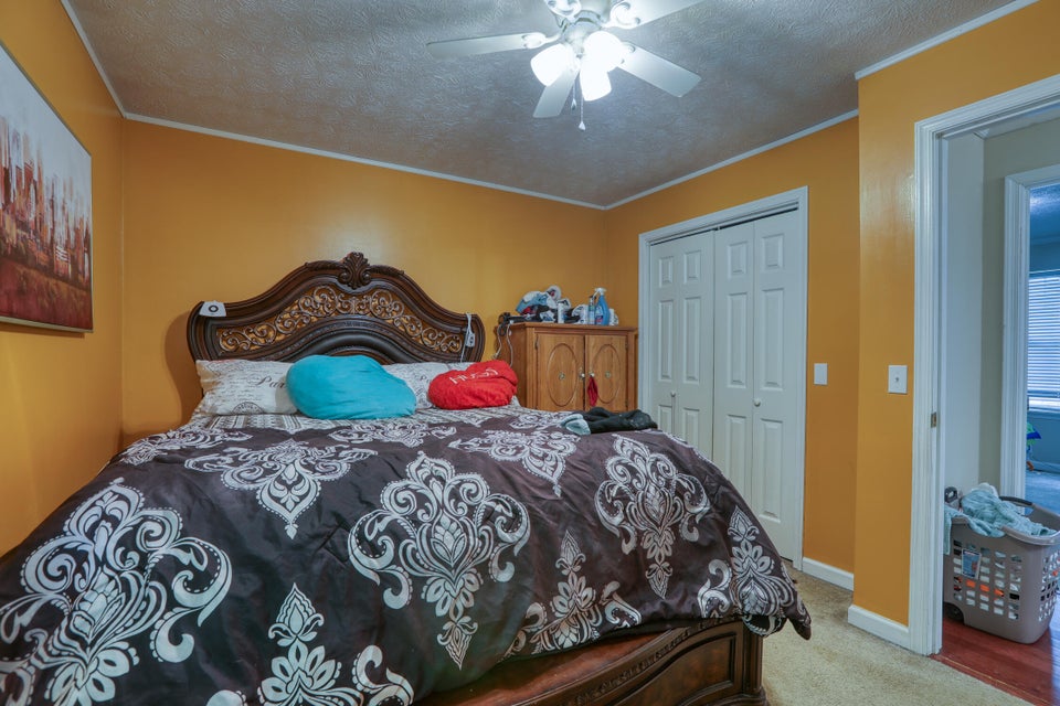 Photo #26: 502 Oak Grove Road
