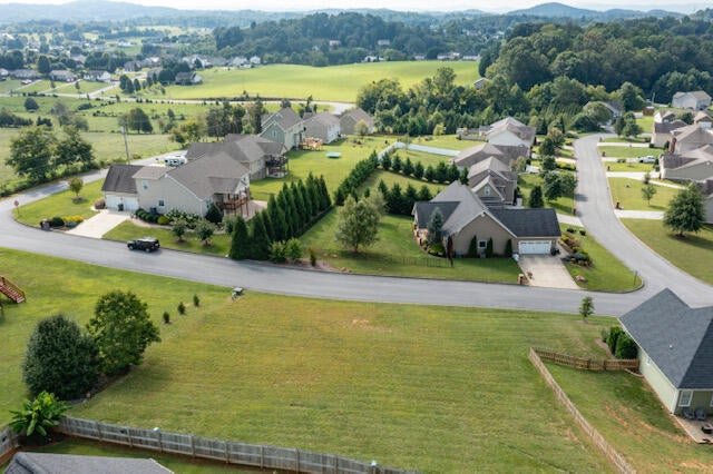 Photo #5: 142 Cameron Court