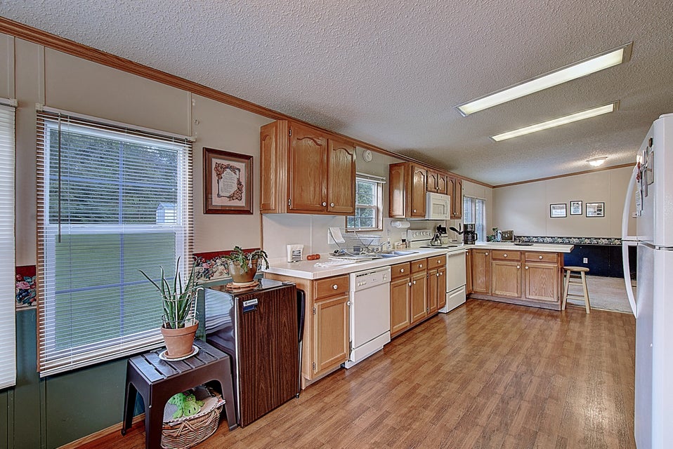 Photo #17: 126 Taylor Drive