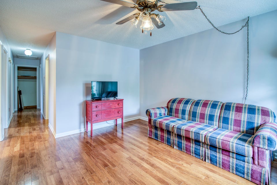 Photo #4: 399 Woodland Circle