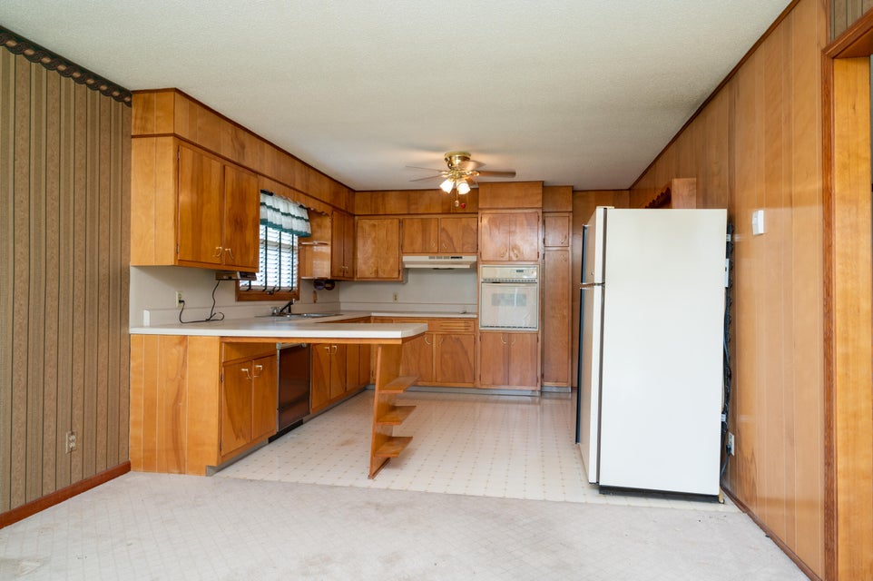 Photo #26: 404 Tulip Poplar Street