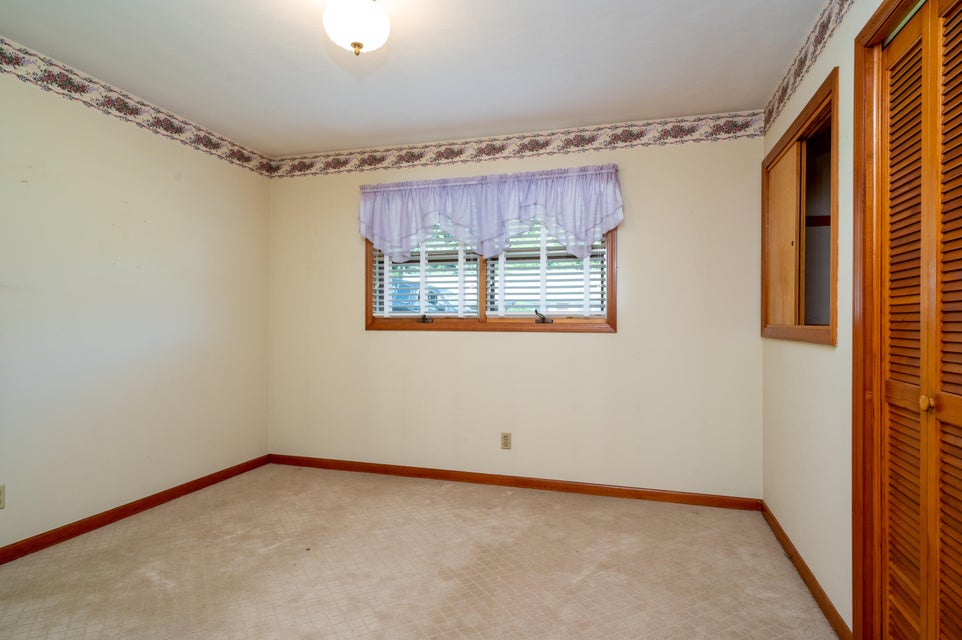 Photo #33: 404 Tulip Poplar Street