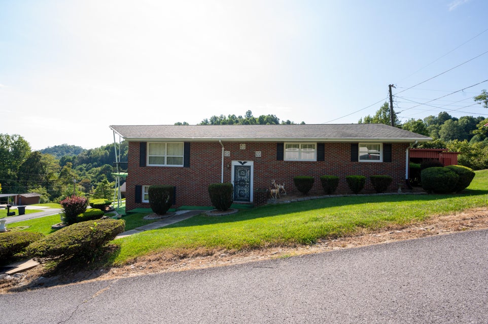 Photo #3: 404 Tulip Poplar Street