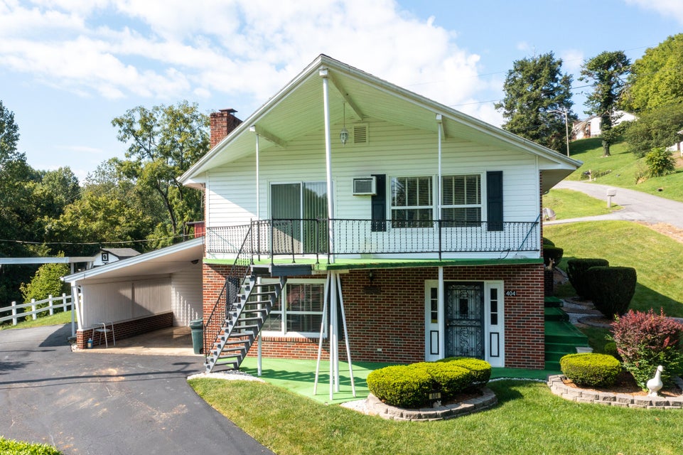 Photo #5: 404 Tulip Poplar Street
