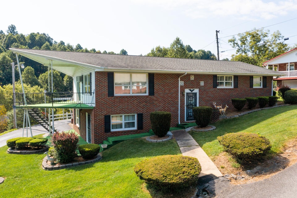 Photo #2: 404 Tulip Poplar Street