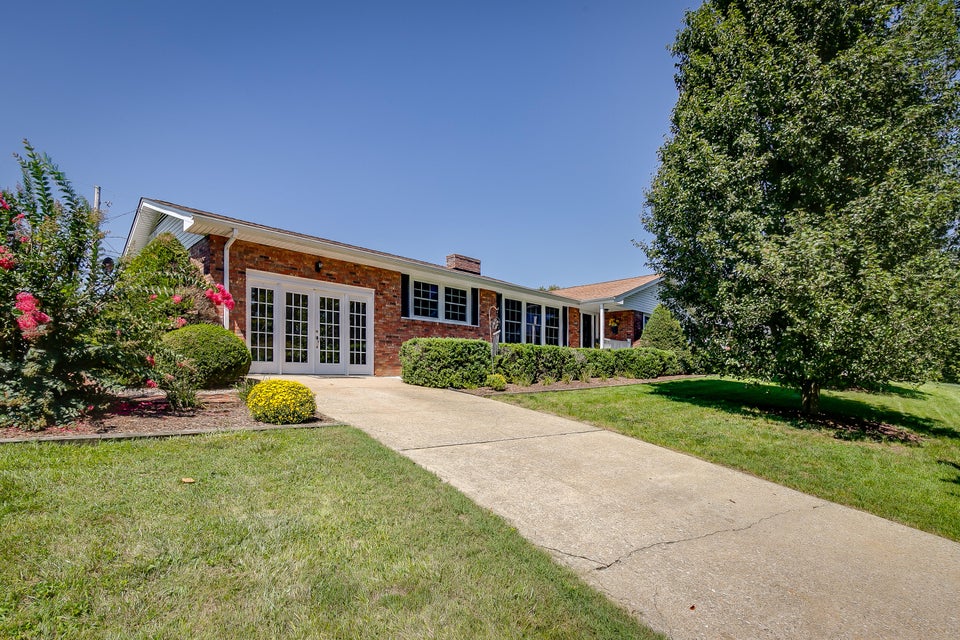 Photo #3: 437 Holston Terrace