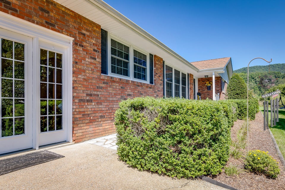Photo #6: 437 Holston Terrace