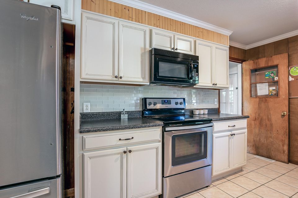 Photo #15: 437 Holston Terrace