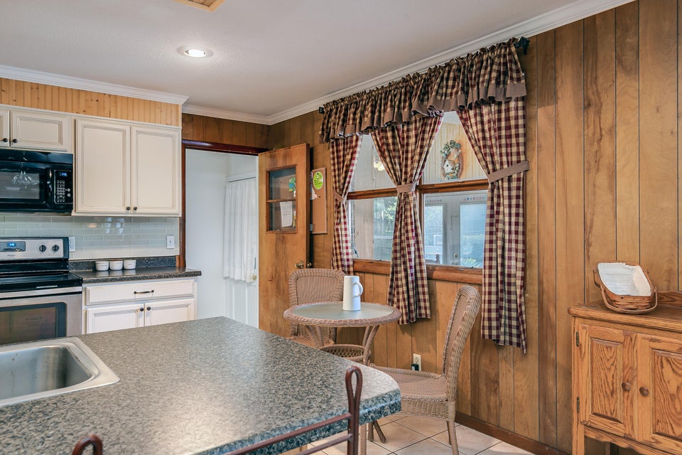 Photo #18: 437 Holston Terrace