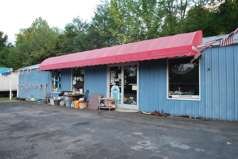 Photo #6: 1846 Elk Avenue
