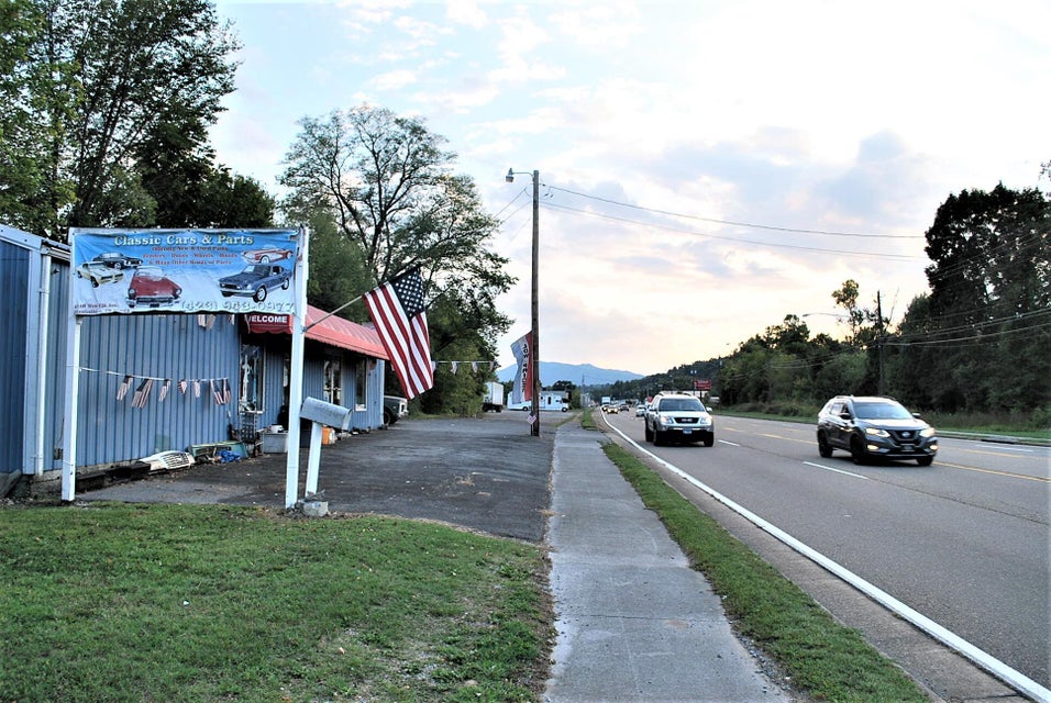 Photo #9: 1846 Elk Avenue
