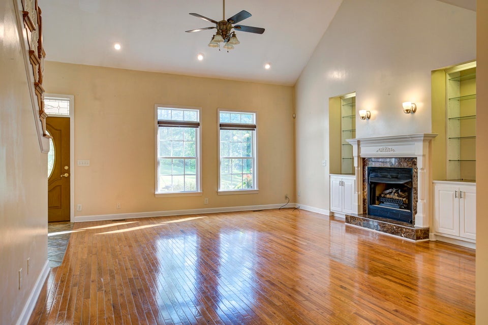 Photo #14: 2601 Cherokee Road