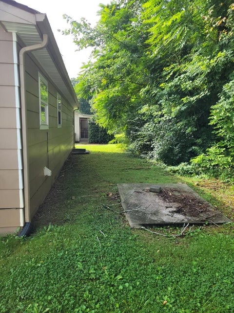 Photo #20: 935 Hall Drive