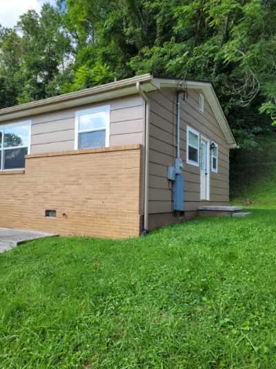 Photo #22: 935 Hall Drive