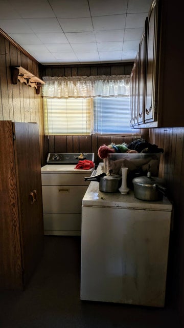 Photo #18: 1626 Echo Court