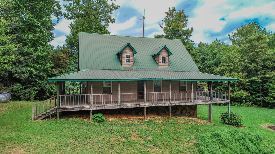 Photo #1: 994 Ridge Hollow Road