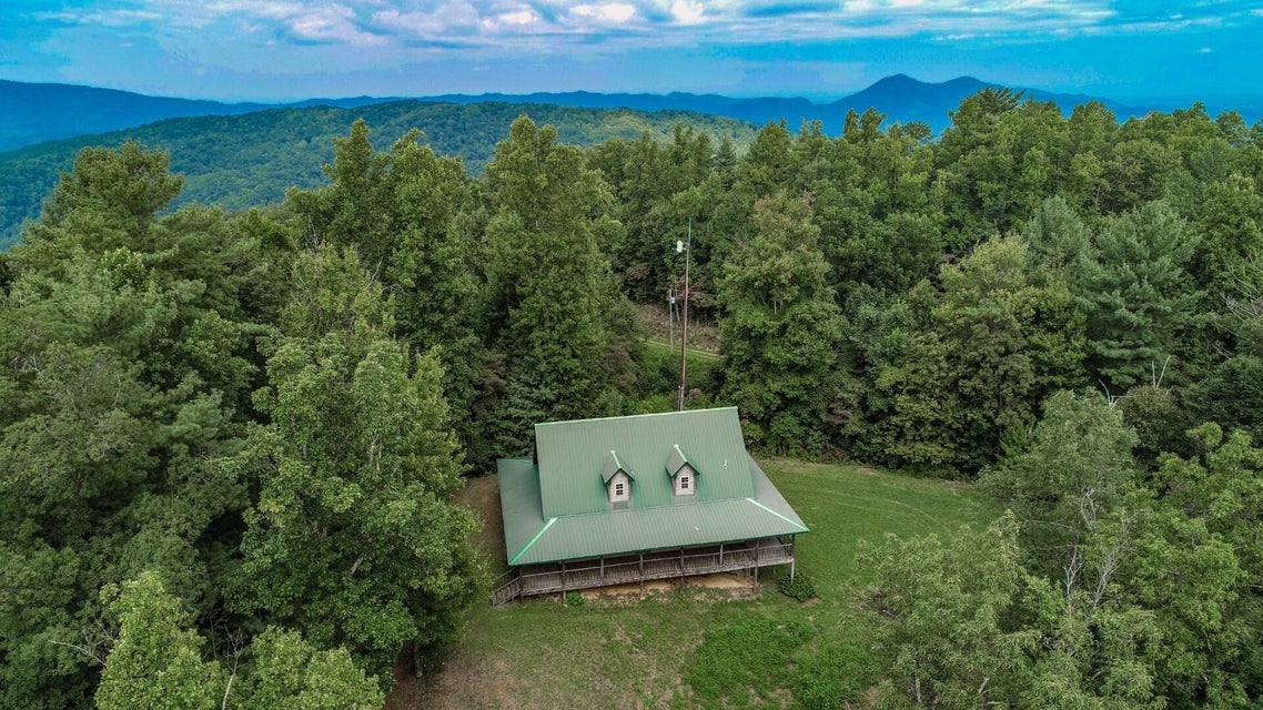 Photo #8: 994 Ridge Hollow Road