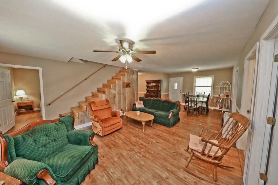 Photo #11: 994 Ridge Hollow Road