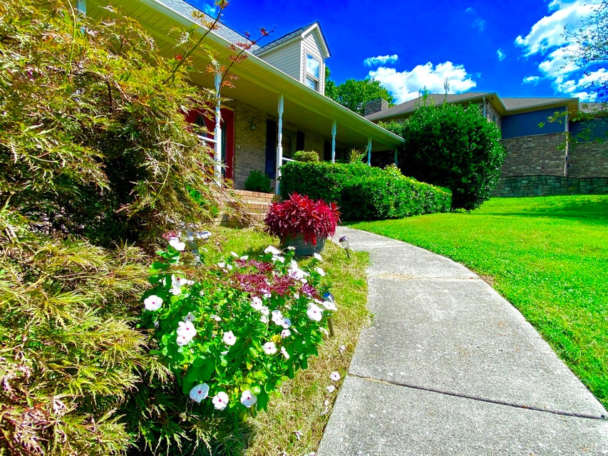 Photo #9: 4149 Carnation Dr. Drive
