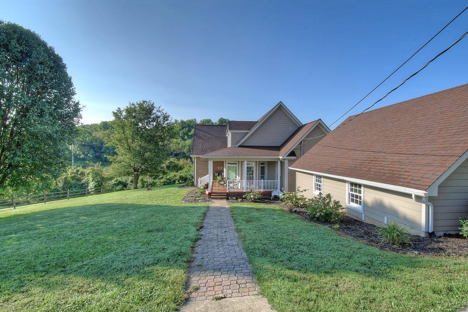 Photo #5: 855 Sycamore Shoals Drive