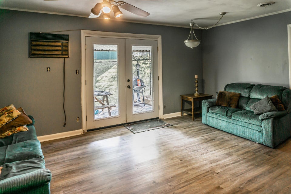 Photo #15: 213 Skyview Drive