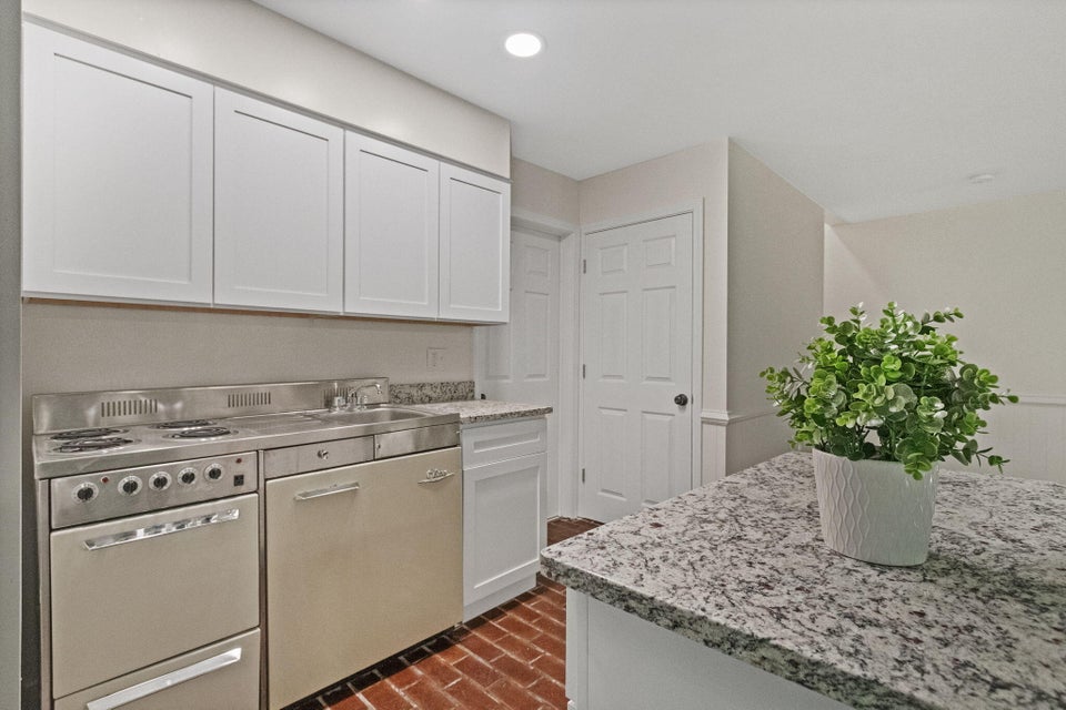 Photo #21: 1409 Rotherwood Drive
