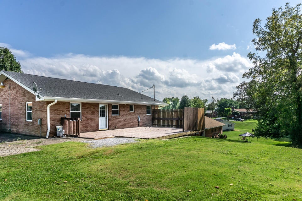 Photo #3: 108 Hillrise Drive