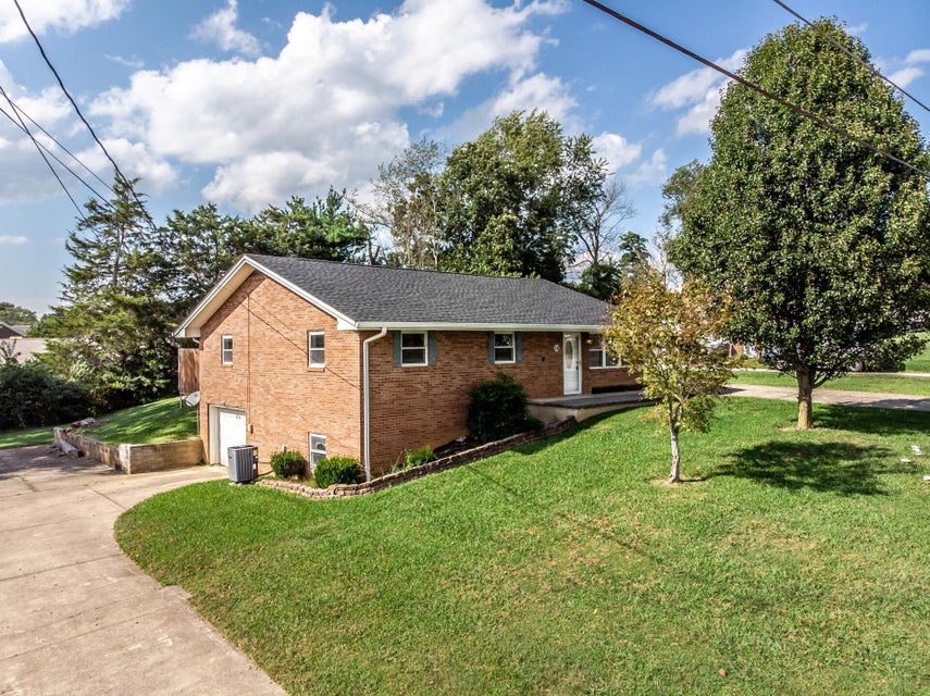 Photo #26: 108 Hillrise Drive